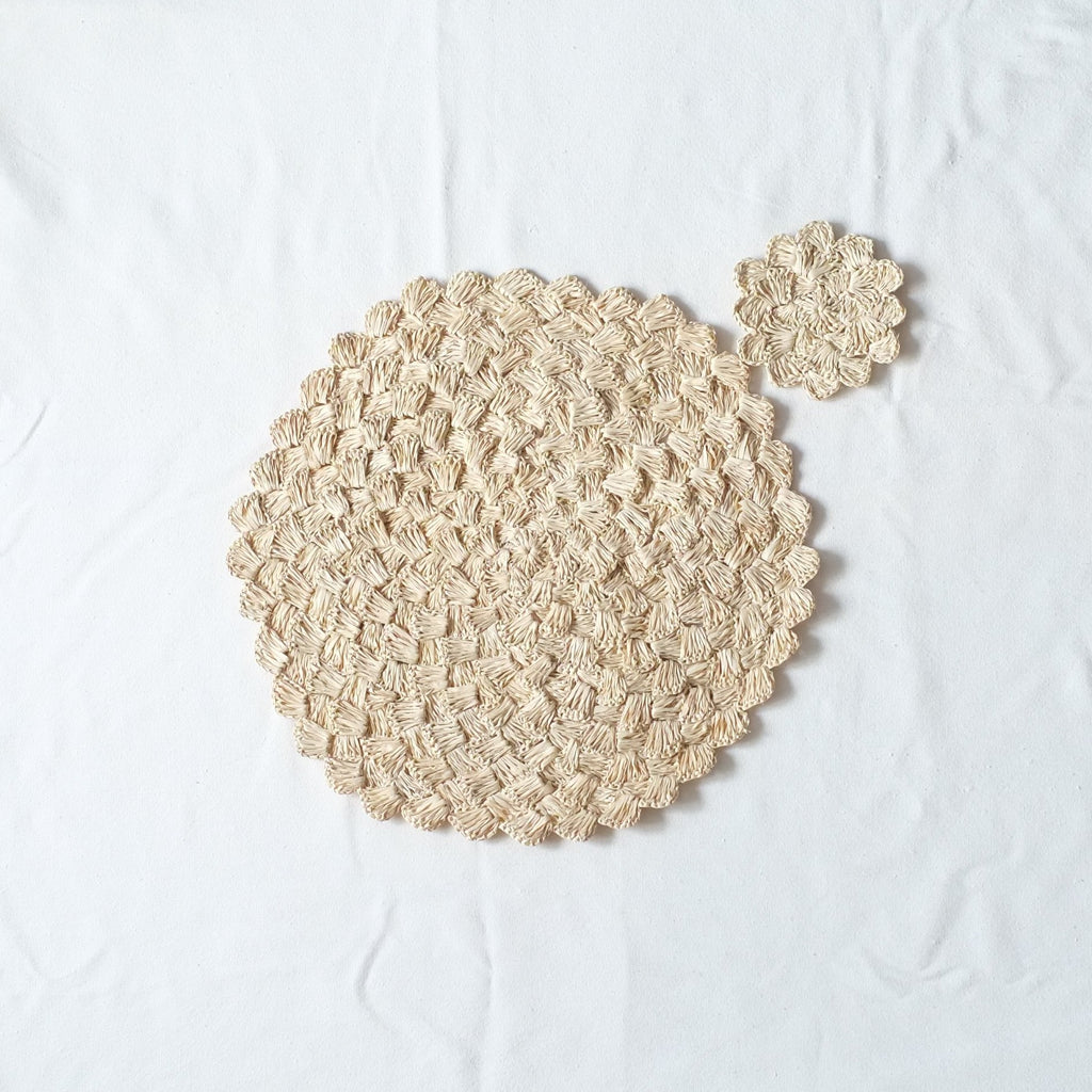 Raffia Scalloped Placemat and Coaster Set - Natural