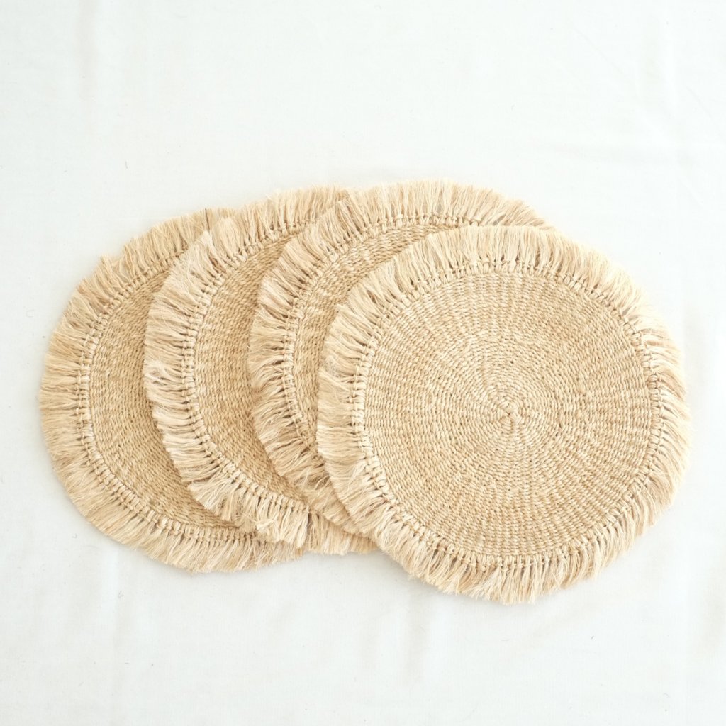 Abaca Fringed Placemat (Set of 4) - Natural